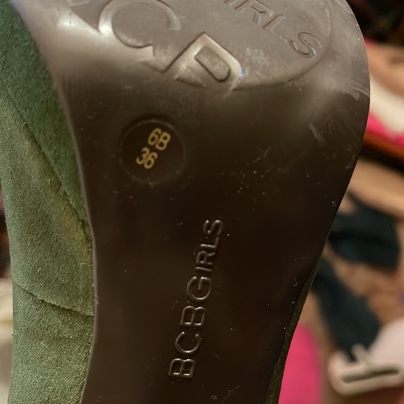 BCBG GIRL - green heeled Mary Janes 💚 - Picture 6 of 6